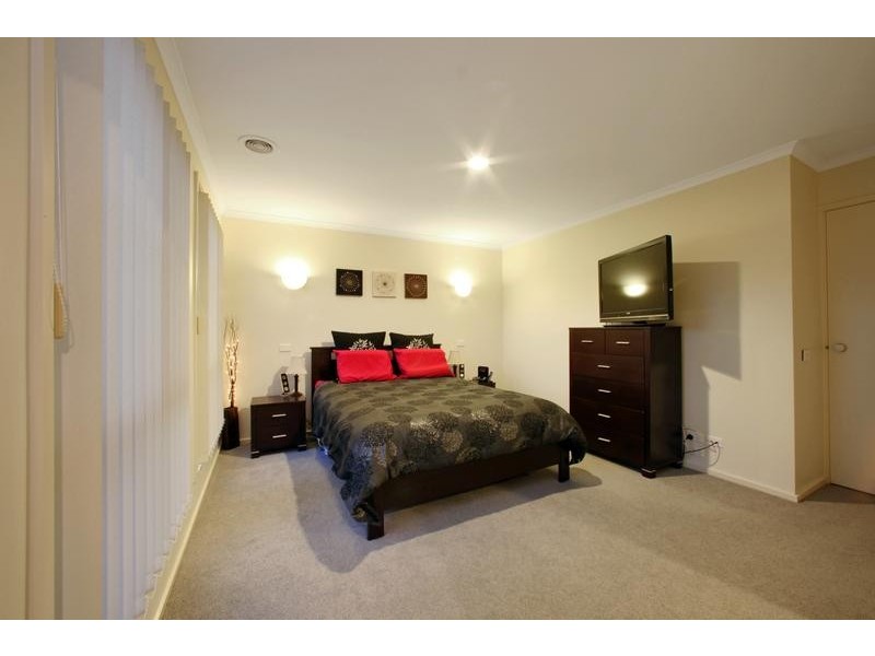14/5 Piney Ridge, Endeavour Hills VIC 3802