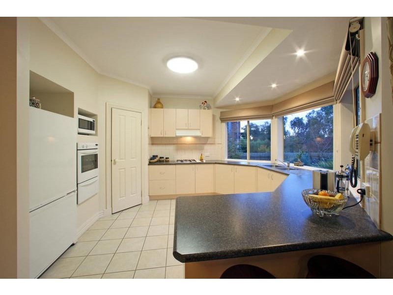 6 Pendelton Place, Lysterfield VIC 3156