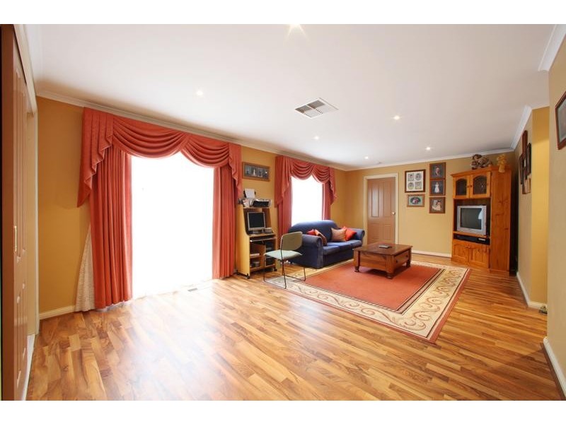 30 Grange Drive, Lysterfield VIC 3156