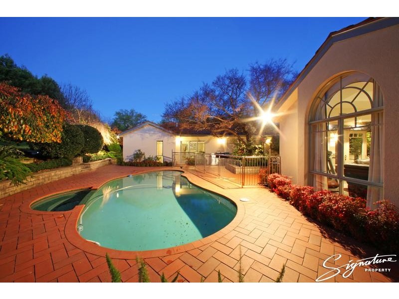 16 Palm Court, Lysterfield VIC 3156