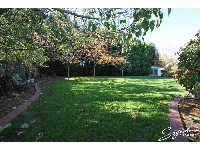 16 Palm Court, Lysterfield VIC 3156