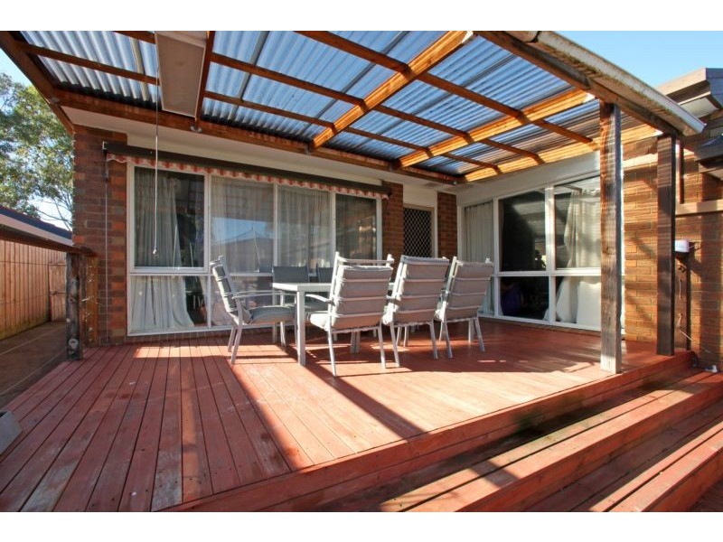 21 Clondara Drive, Rowville VIC 3178