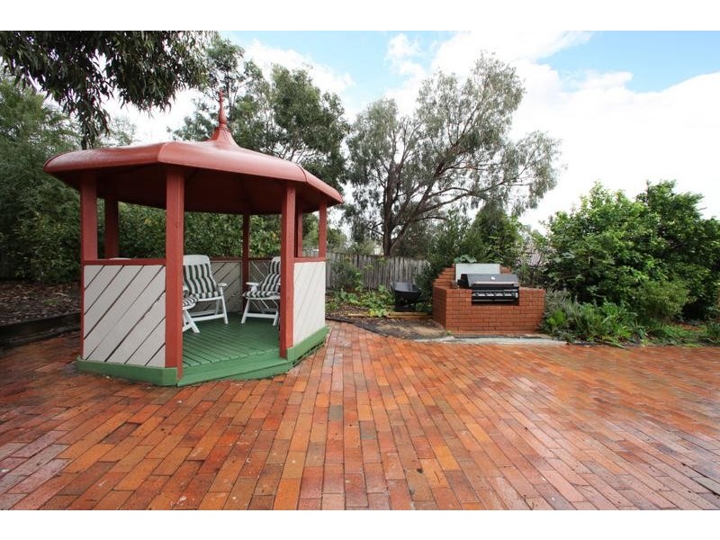 71 Timbertop Drive, Rowville VIC 3178