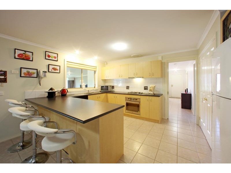 5 Delfin Court, Rowville VIC 3178