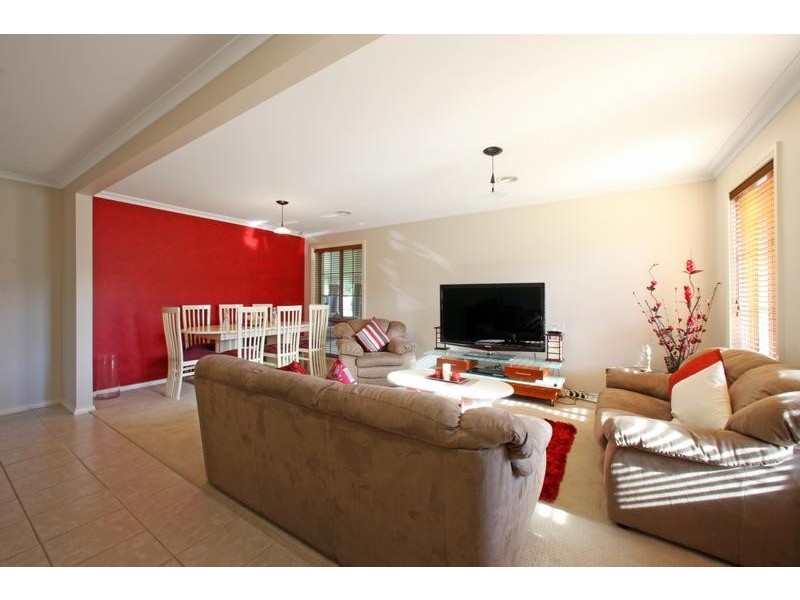 5 Delfin Court, Rowville VIC 3178