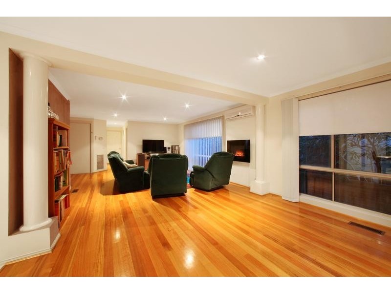 6 Oaktree Rise, Lysterfield VIC 3156