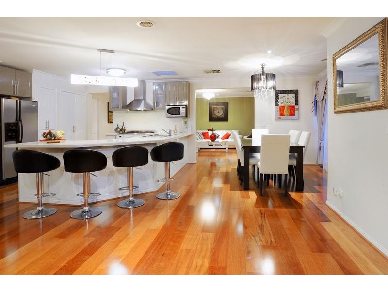 5 Bailey James Court, Rowville VIC 3178