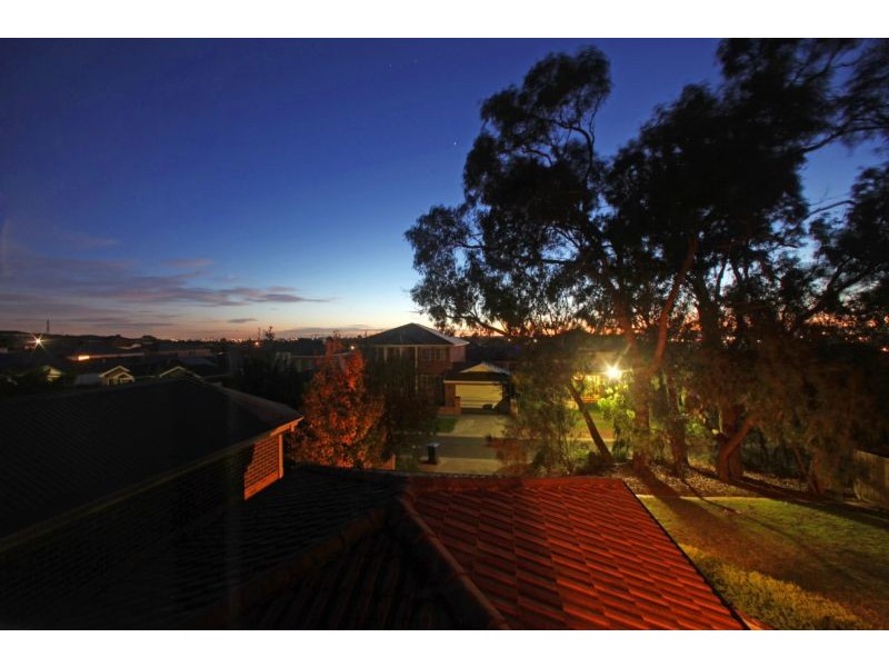 48 Golding Avenue, Rowville VIC 3178