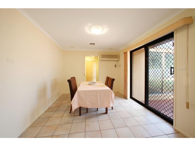 42 Spruce Drive, Rowville VIC 3178