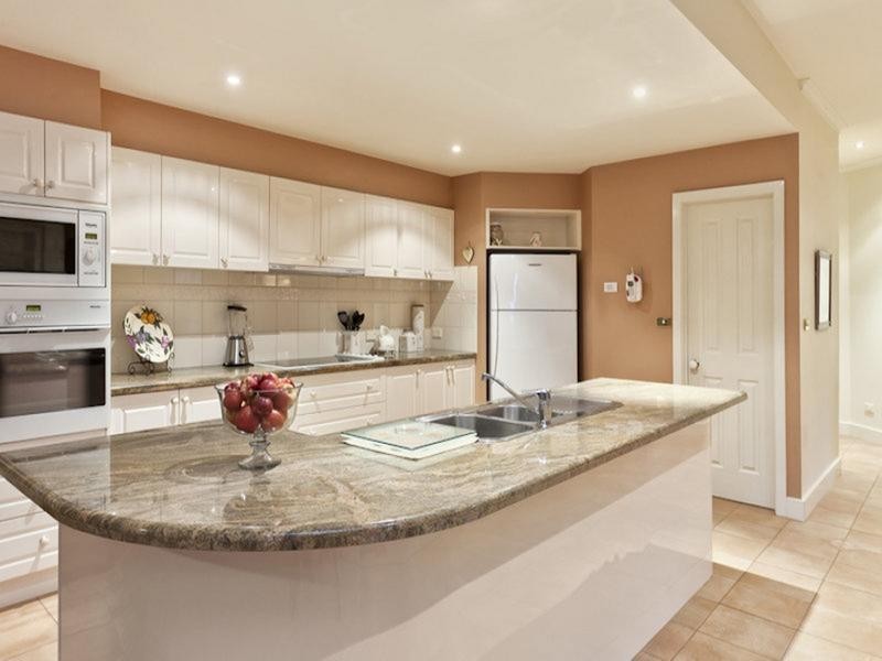 8 Parkview Terrace, Lysterfield South VIC 3156