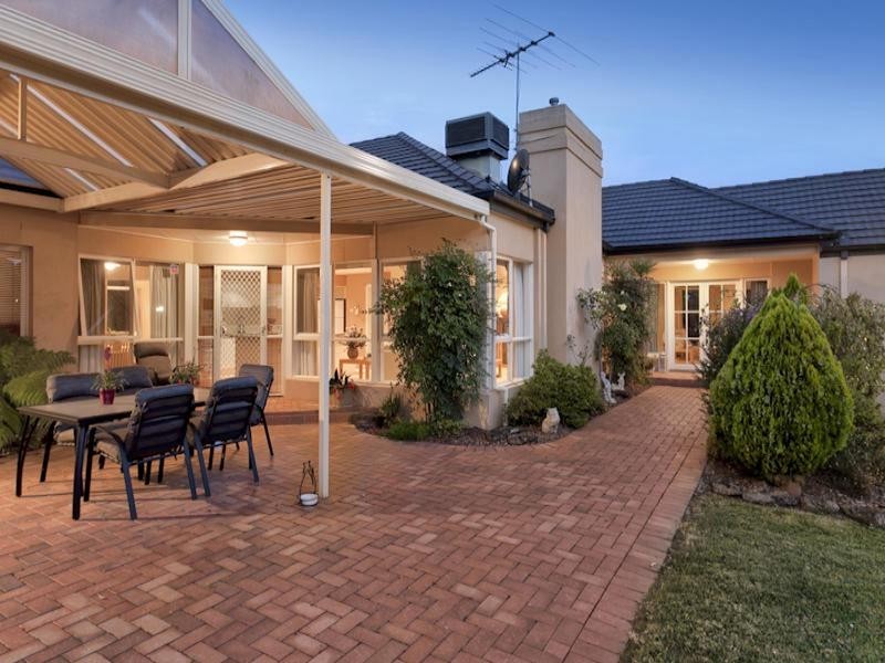 8 Parkview Terrace, Lysterfield South VIC 3156