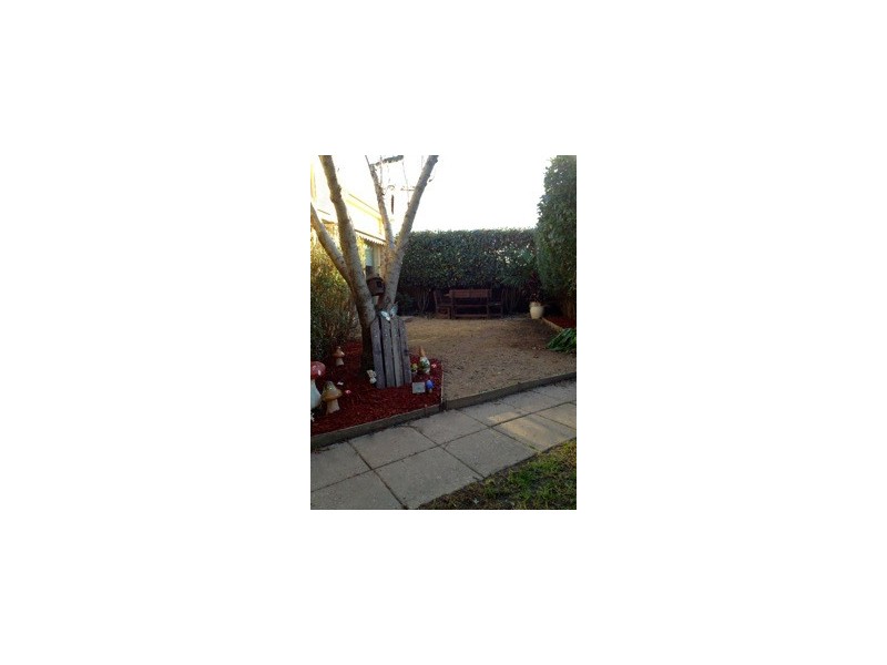 1 Glenn Crt, Rowville VIC 3178
