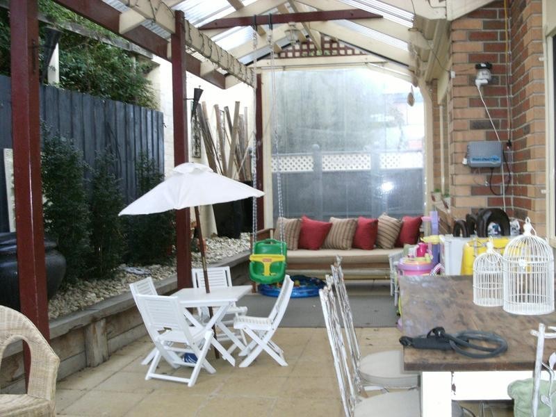 1 Glenn Crt, Rowville VIC 3178