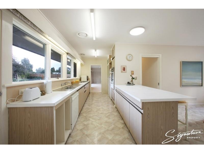 14 Norris Road, Rowville VIC 3178