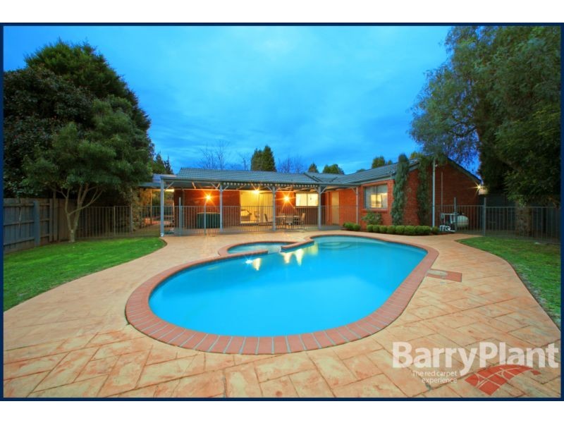 6 Towt Court, Rowville VIC 3178