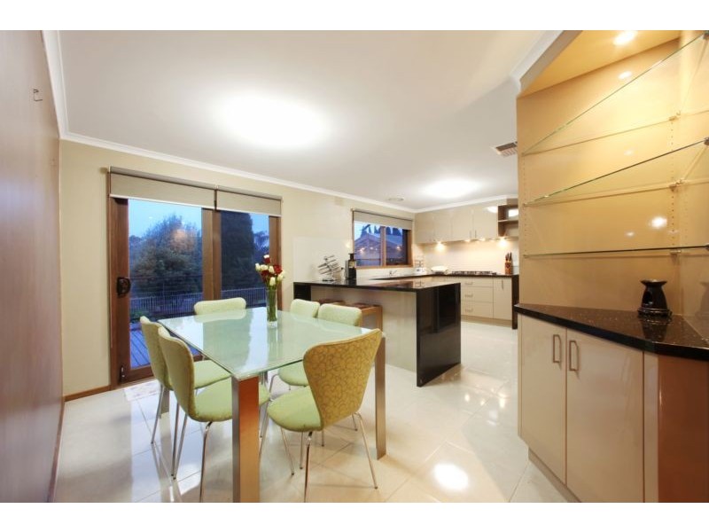 31 Timbertop Drive, Rowville VIC 3178