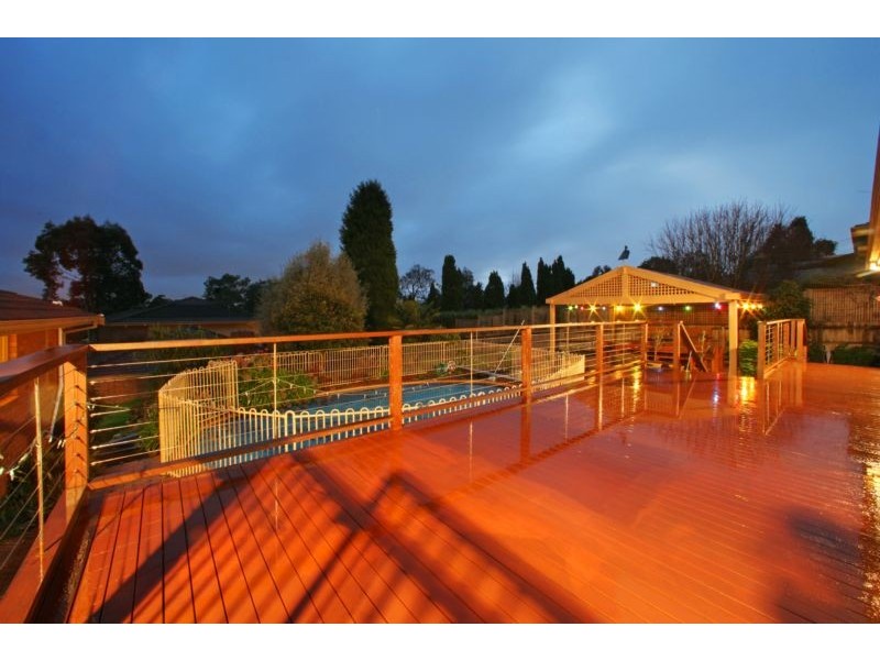 31 Timbertop Drive, Rowville VIC 3178