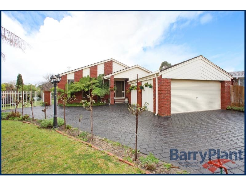 5 Keiwa Place, Rowville VIC 3178
