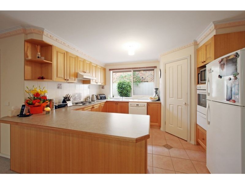 41 Fairway Drive, Rowville VIC 3178