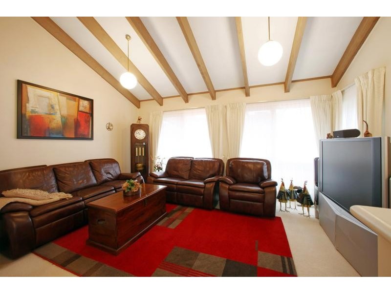 24 Cheryl Crescent, Ferntree Gully VIC 3156