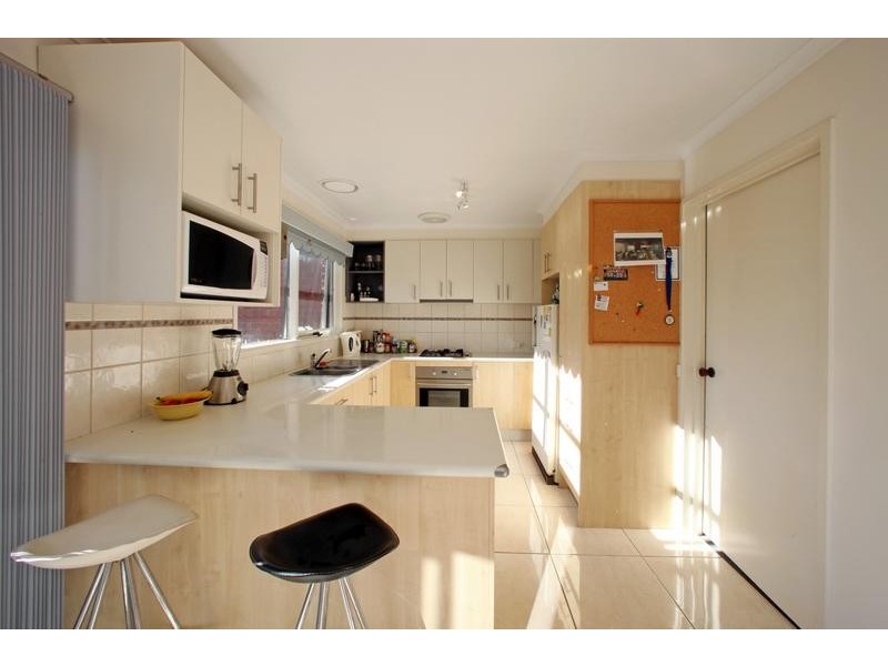 9 Barbican Court, Rowville VIC 3178