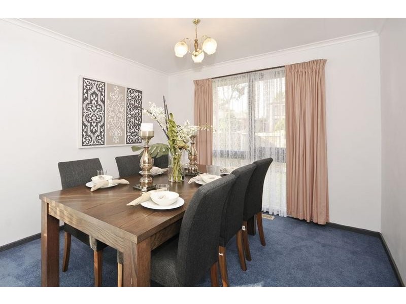 90 Eildon Parade, Rowville VIC 3178