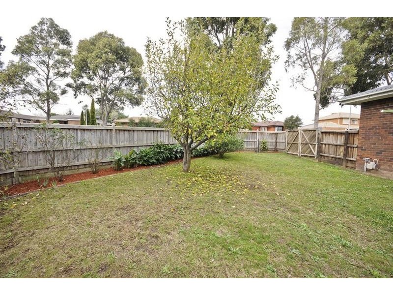 90 Eildon Parade, Rowville VIC 3178