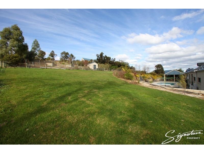 21-22 Jarrang Retreat, Narre Warren North VIC 3804