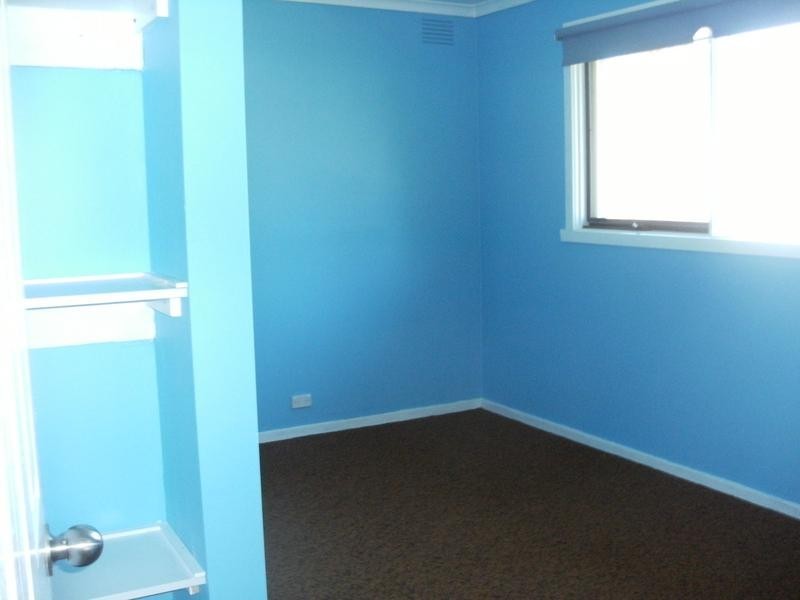 Rear 9 Kent Street, Knoxfield VIC 3180