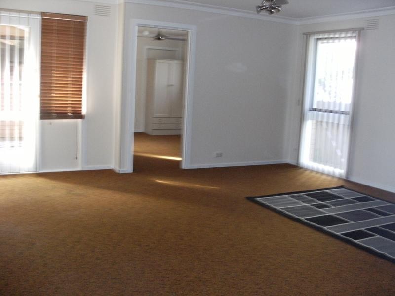 Rear 9 Kent Street, Knoxfield VIC 3180