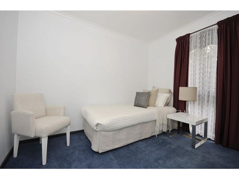 90 Eildon Parade, Rowville VIC 3178