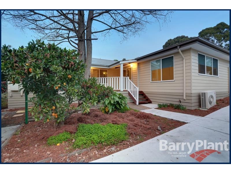 1/2 Bennett Street, Boronia VIC 3155