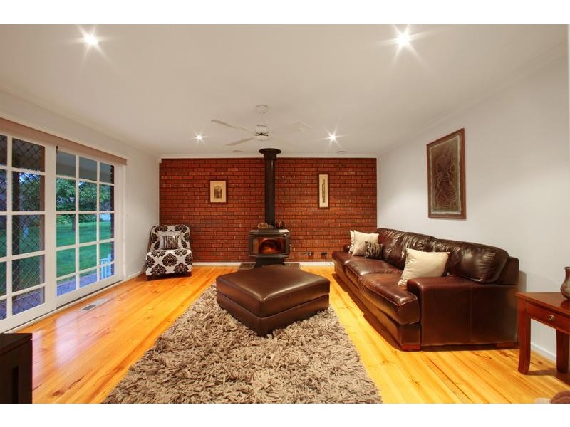 22 Palmerston Road, Lysterfield VIC 3156