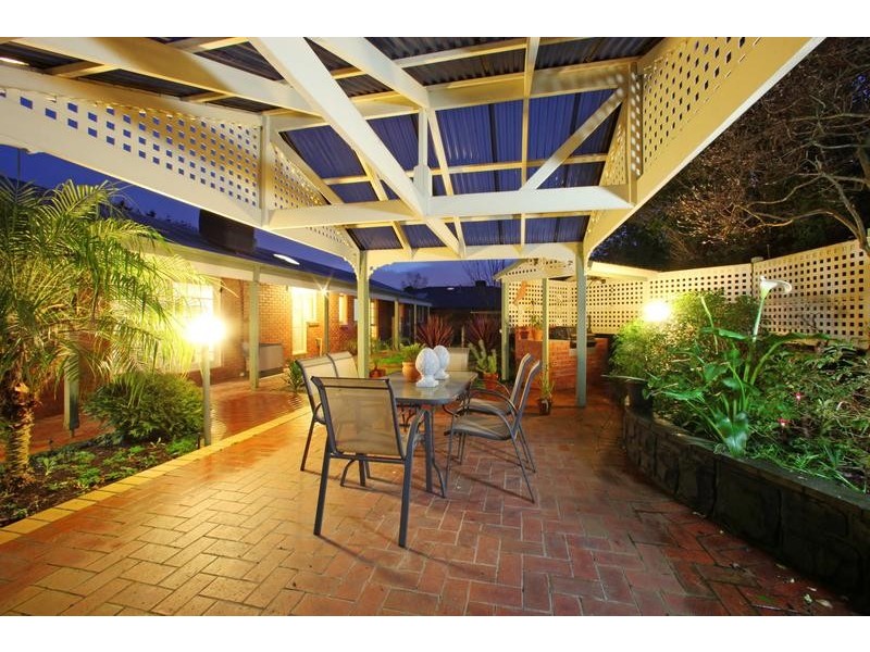 22 Palmerston Road, Lysterfield VIC 3156