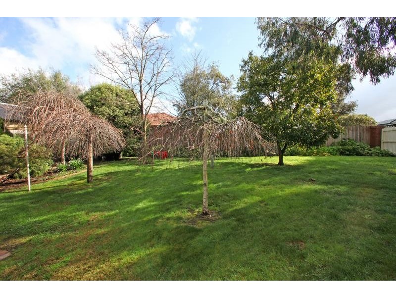 22 Palmerston Road, Lysterfield VIC 3156