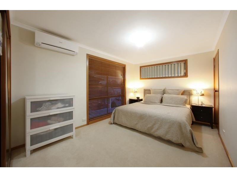 24 Clondara Drive, Rowville VIC 3178