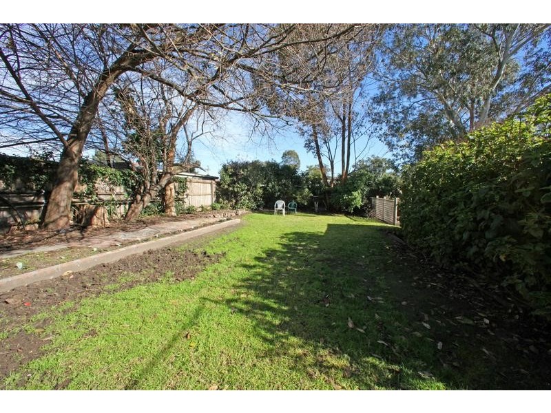 32 Deschamp Crescent, Rowville VIC 3178