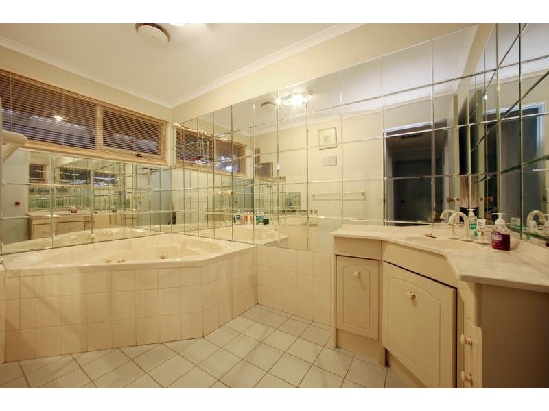 59 Kellbourne Drive, Rowville VIC 3178