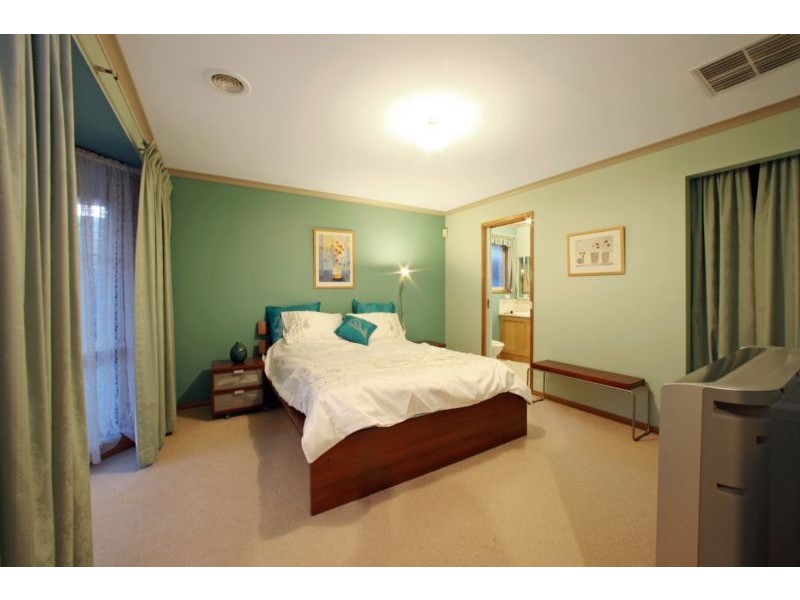 55 Pia Drive, Rowville VIC 3178