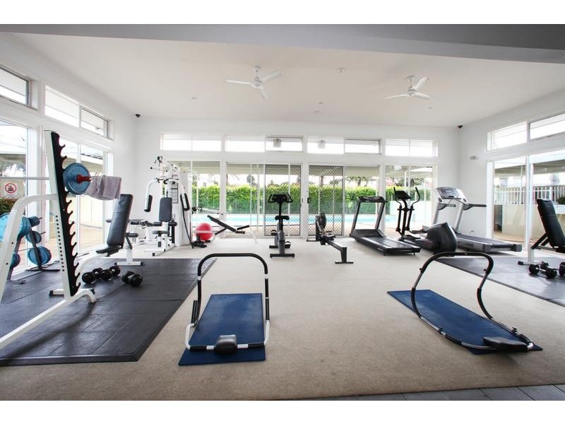 33 Sovereign Manors Crescent, Rowville VIC 3178