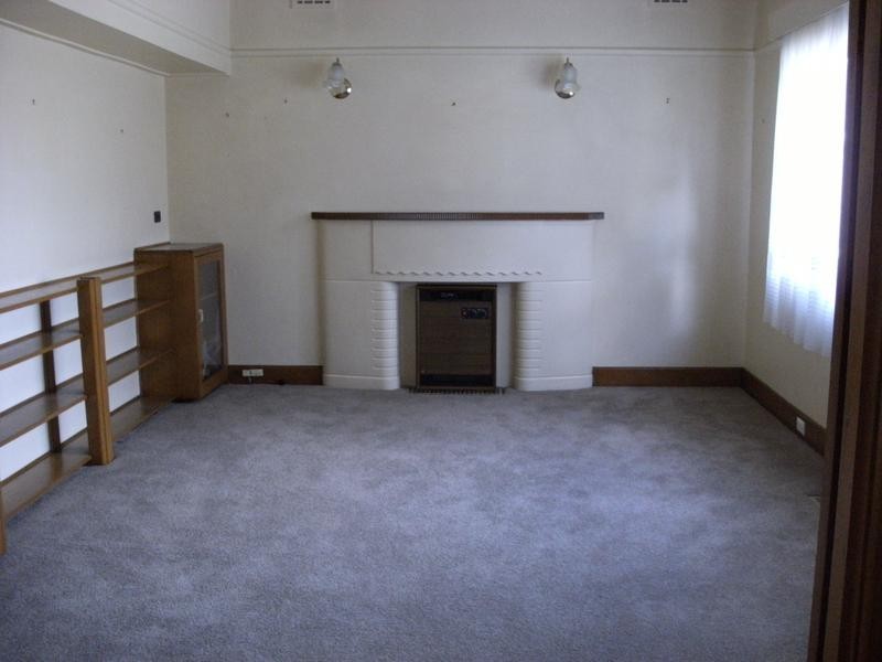 17 Heathmont Rd, Ringwood VIC 3134