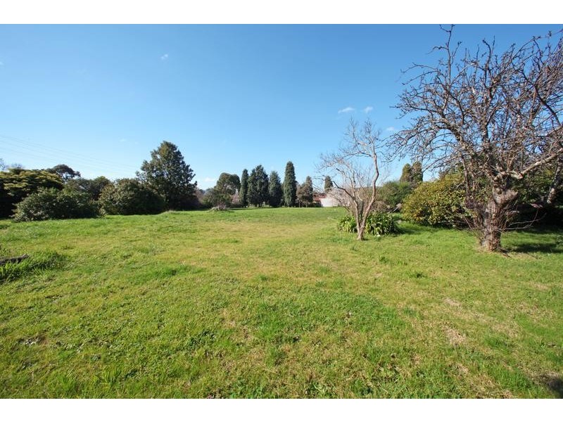 12 Taylors Lane, Rowville VIC 3178