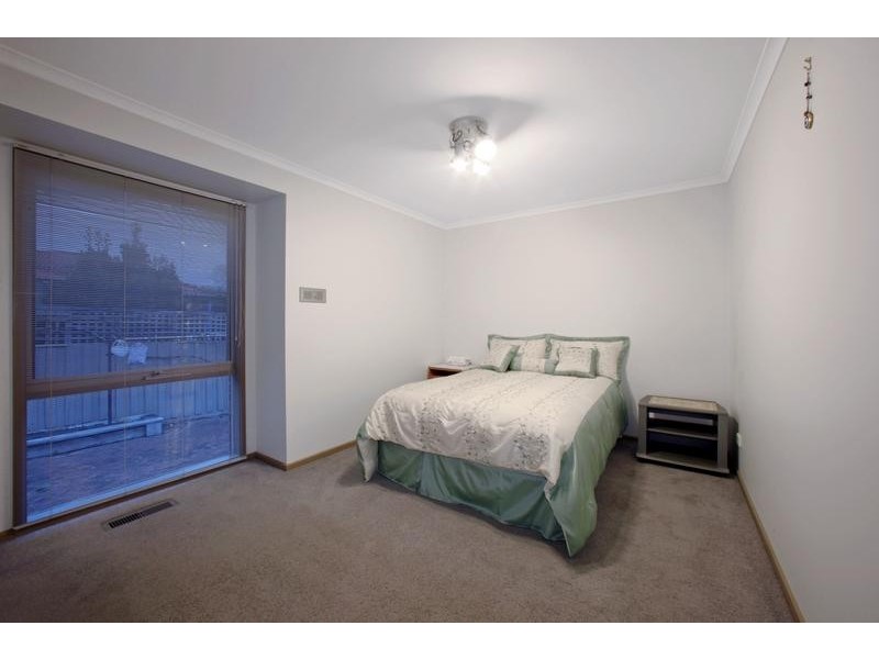 8 Trisha Drive, Rowville VIC 3178