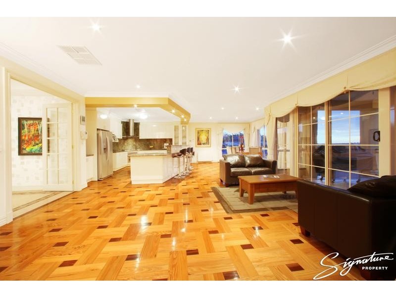 5 Hill Edge Court, Lysterfield South VIC 3156