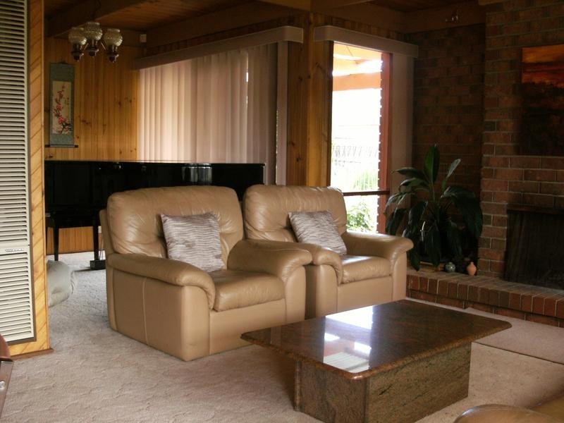 1 Latrobe Crt, Rowville VIC 3178