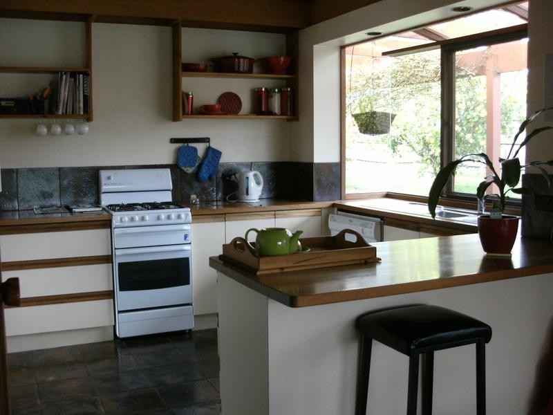 1 Latrobe Crt, Rowville VIC 3178