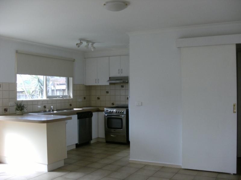 1/42 Taylors Lane, Rowville VIC 3178