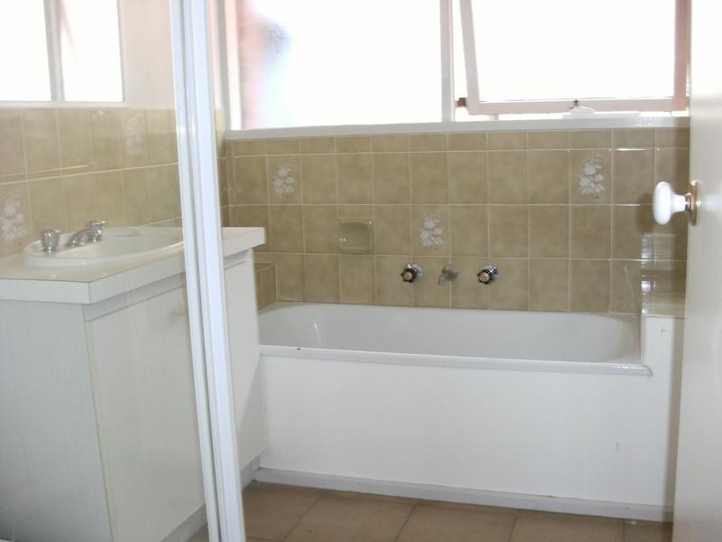 1/42 Taylors Lane, Rowville VIC 3178