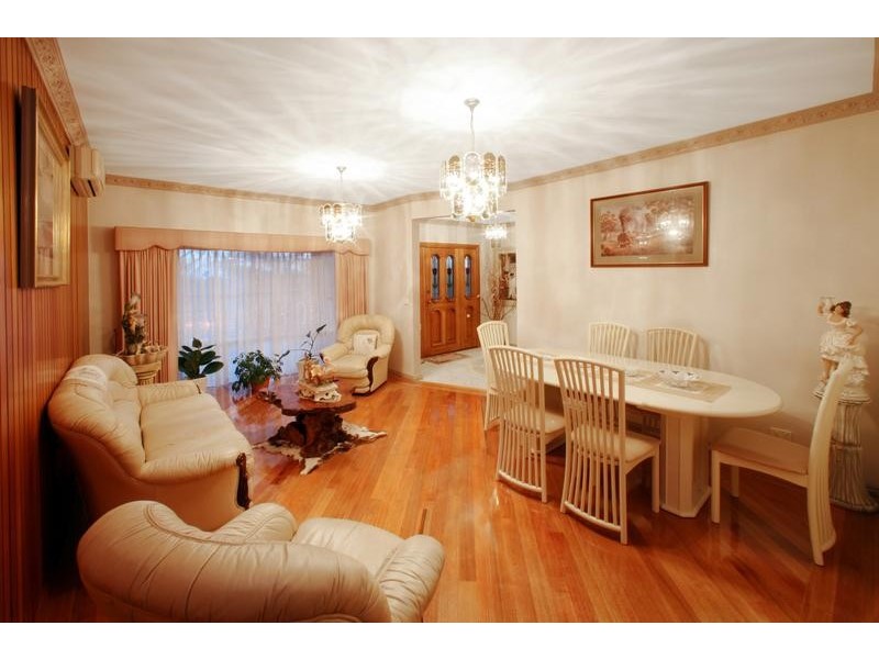 86 Turramurra Drive, Rowville VIC 3178