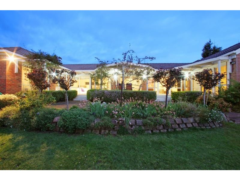 55 Clondara Drive, Rowville VIC 3178